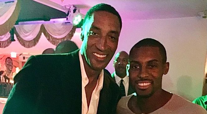 Scottie Pippen y su hijo Antron Scottie Pippen y su hijo Antron