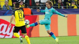 Griezmann no atinó a marcar en Dortmund Griezmann no atinó a marcar en Dortmund
