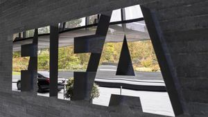 Estas modificaciones están previstas que sean aprobadas en el Consejo de FIFA del próximo mes de diciembre Estas modificaciones están previstas que sean aprobadas en el Consejo de FIFA del próximo mes de diciembre