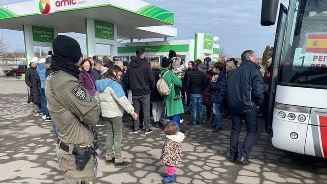 Los españoles evacuados están en Cracovia a la espera de ser repatriados