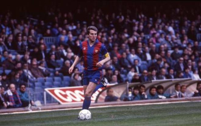 Robert Fernández (86/87-87/88) ganó con el Barça dos Copas del Rey y una Recopa. Después de dejar el fútbol en activo ha sido entrenador y director deportivo