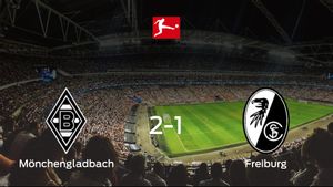 El Borussia Mönchengladbach se hace fuerte en casa y gana al SC Freiburg (2-1) El Borussia Mönchengladbach se hace fuerte en casa y gana al SC Freiburg (2-1)