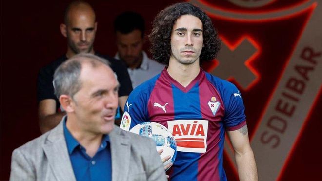 Fran Garagarza, el día de su presentación de Cucurella con el Eibar Fran Garagarza, el día de su presentación de Cucurella con el Eibar