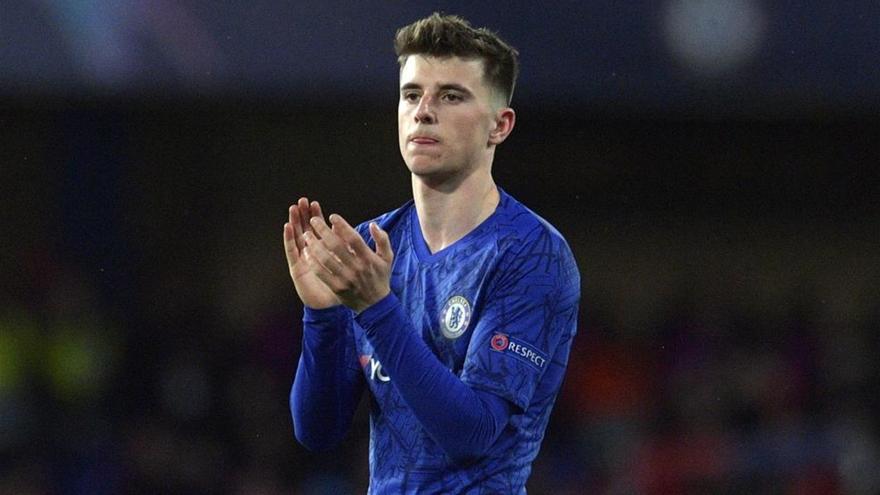 Mason Mount launches Chelsea and makes history