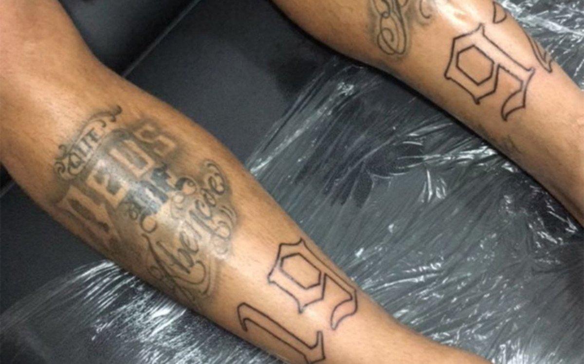 Vea los nuevos tatuajes de Neymar