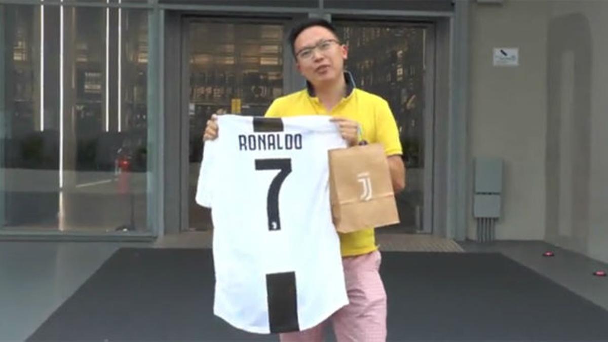 sobrina Yo Muñeco de peluche Mas de medio millón de camisetas vendidas de Cristiano Ronaldo