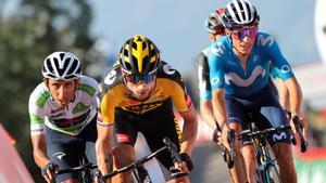 Bernal, Roglic y Mas, durante una etapa de la presente edición de La Vuelta