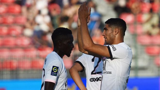 Achraf Hakimi ya sabe lo que es marcar con la camiseta del PSG Achraf Hakimi ya sabe lo que es marcar con la camiseta del PSG