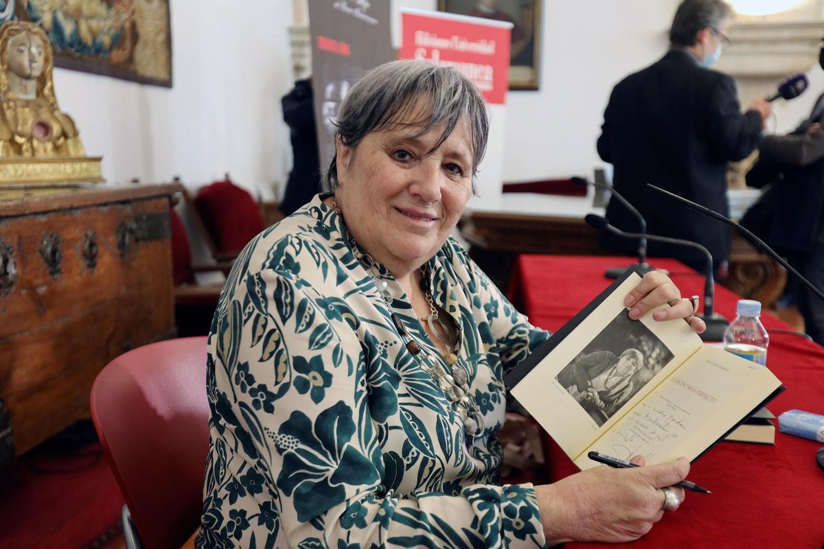 Fallece la poeta portuguesa Ana Luísa Amaral a los 66 años Fallece la poeta portuguesa Ana Luísa Amaral a los 66 años