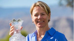 Sörenstam, con la Copa Solheim, que llegará a Finca Cortesín en 2023 Sörenstam, con la Copa Solheim, que llegará a Finca Cortesín en 2023