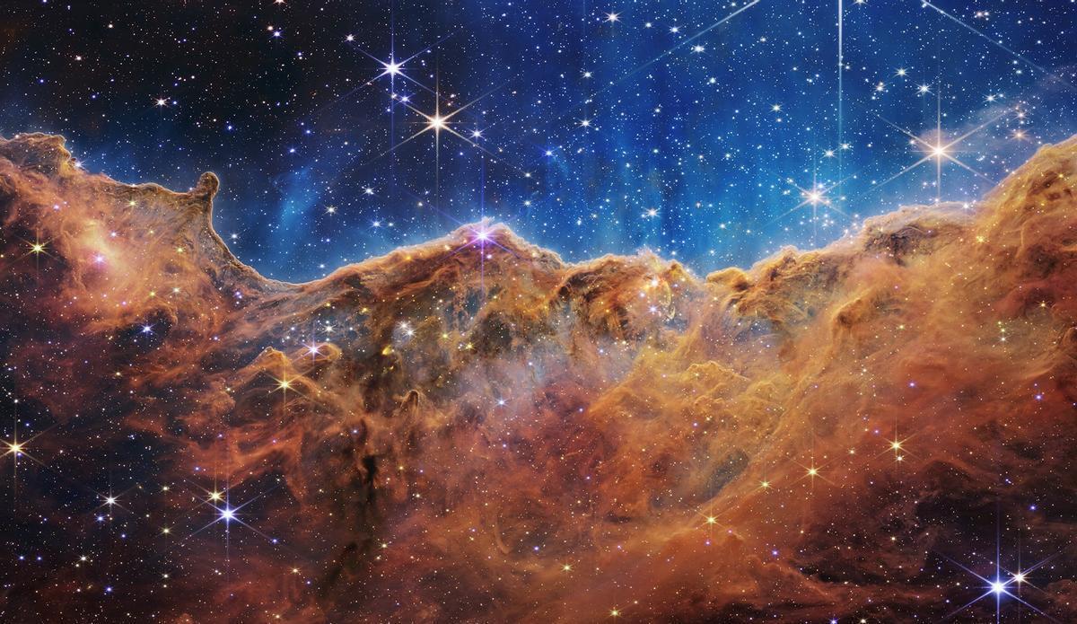 Imagen de la Nebulosa Carina, captada por el telescopio James Webb.