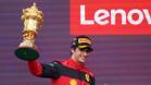 Carlos Sainz celebra su primera victoria en la Fórmula 1
