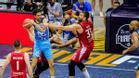 Marc Gasol y Javi Beirán, en un lance de la final