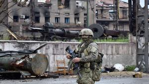 La ciudad de Mariupol se rinde al ejército ruso tras un duro y largo asedio
