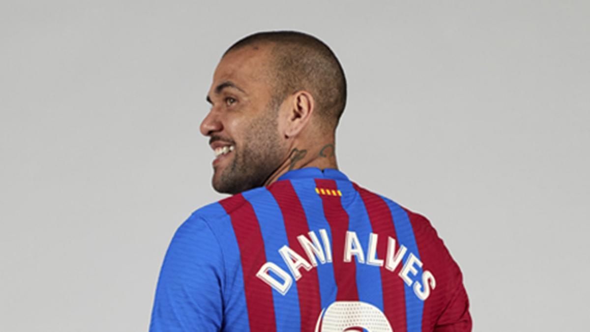El FC Barcelona hace oficial el nuevo dorsal de Dani Alves