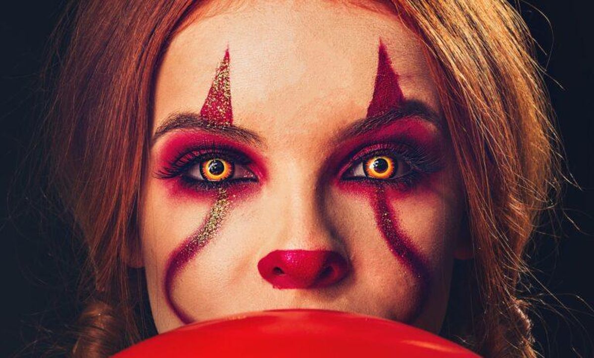 Lentillas, caretas, maquillaje, purpurina… lo que dice el médico sobre los disfraces de Halloween Lentillas, caretas, maquillaje, purpurina… lo que dice el médico sobre los disfraces de Halloween