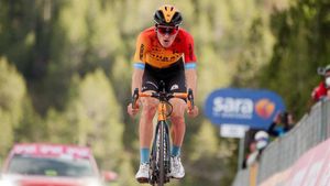 Pello Bilbao cree que aún puede acabar en el podio del Giro Pello Bilbao cree que aún puede acabar en el podio del Giro