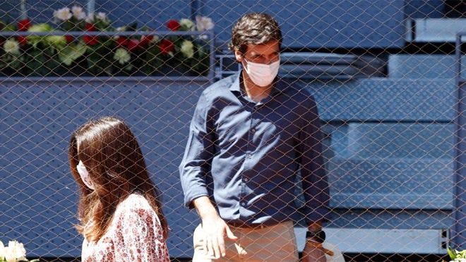 Raúl González podría ser el relevo de Zidane Raúl González podría ser el relevo de Zidane
