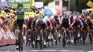 Wiebes gana la quinta etapa del Tour femenino