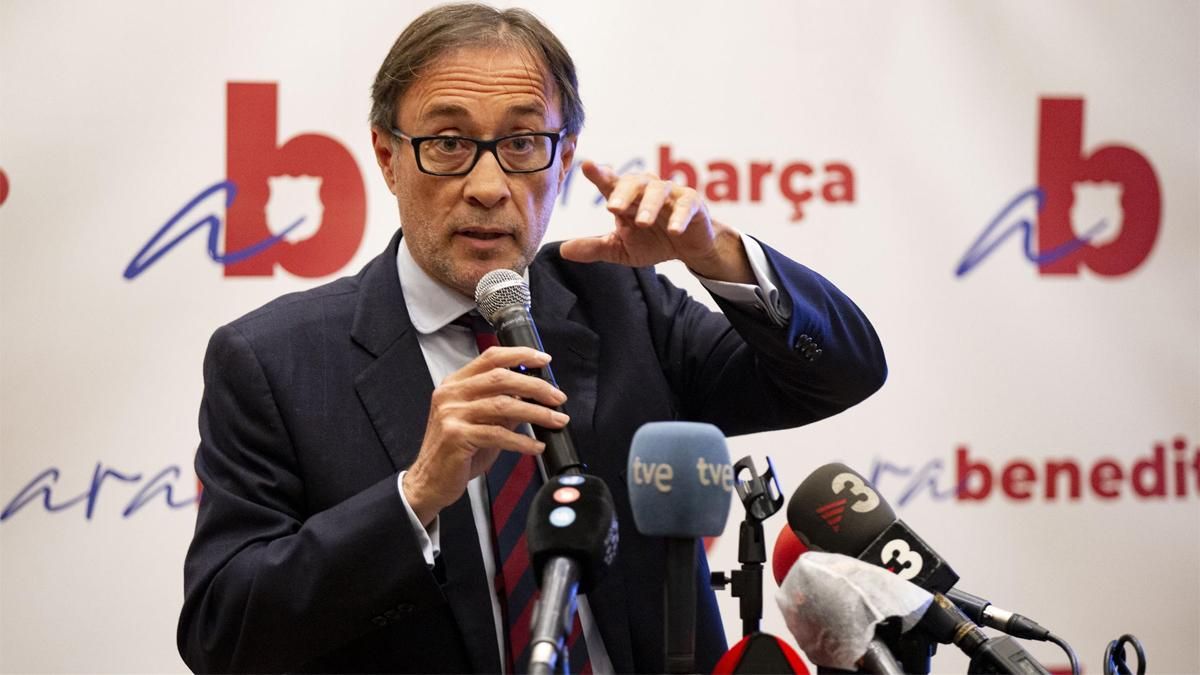 Benedito, en la rueda de prensa de su precandidatura Benedito, en la rueda de prensa de su precandidatura