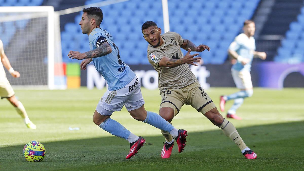Resumen y goles del Celta-Almería (2-2) partido de la jornada 27