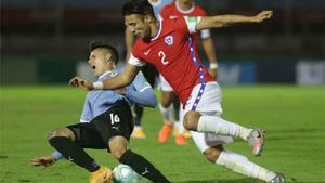 Enfado monumental en Chile por un posible penalti de Coates no pitado Enfado monumental en Chile por un posible penalti de Coates no pitado