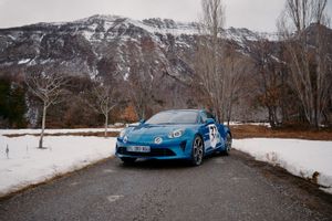 Ocon, con Alpine en el rally Montecarlo Ocon, con Alpine en el rally Montecarlo