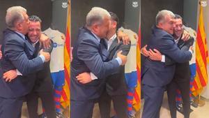 El beso de Laporta a Xavi ya es viral: ¡así reaccionaron tras firmar la renovación!