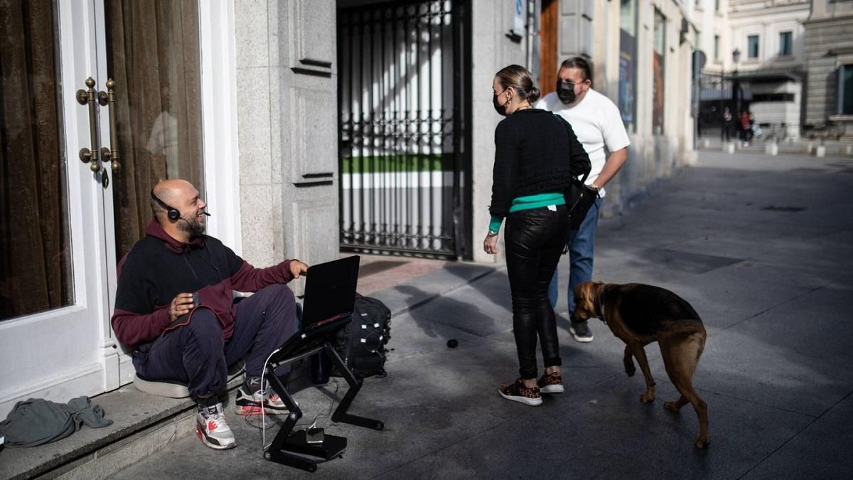Un sintecho alquila una casa gracias a sus ganancias en Twitch Un sintecho alquila una casa gracias a sus ganancias en Twitch