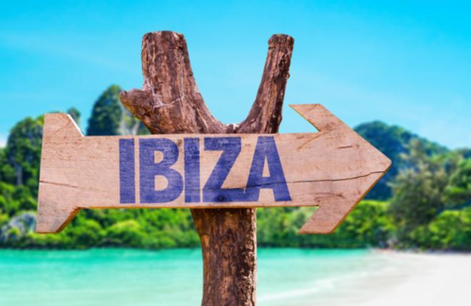 ¿Te interesaría irte a trabajar este verano a Ibiza?