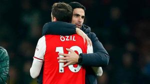 Arteta explica por qué ha dejado salir a Özil Arteta explica por qué ha dejado salir a Özil