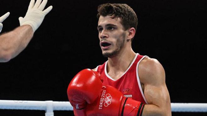 Polémica derrota de Gabriel Escobar que se queda sin luchar por las medallas Polémica derrota de Gabriel Escobar que se queda sin luchar por las medallas