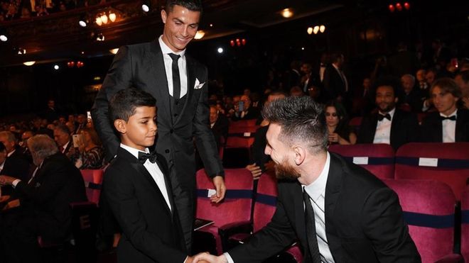 El hijo de Cristiano Ronaldo vuelve a encontrarse con Leo Messi El hijo de Cristiano Ronaldo vuelve a encontrarse con Leo Messi