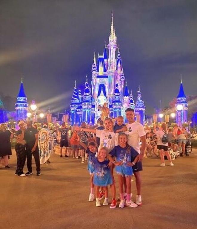 Falcao, disfrutando de Disney en Orlando