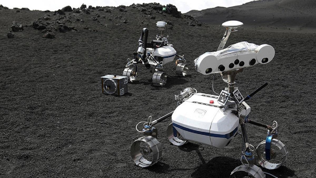 Robot rover construido por estudiantes de camino a explorar la Luna