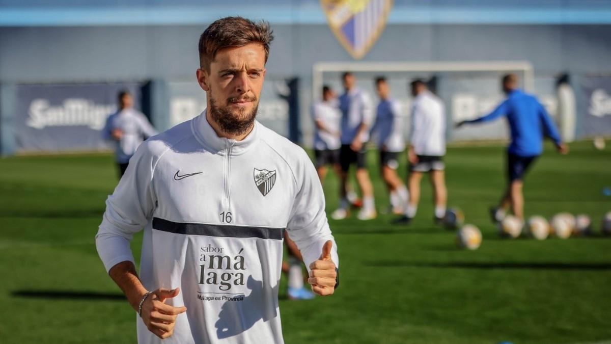 Genaro sufre rotura de menisco