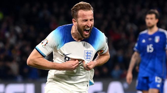 Harry Kane hace historia e Inglaterra derrota a Italia