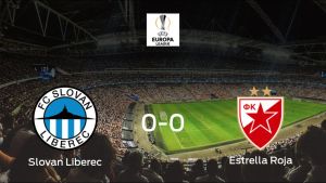 El Slovan Liberec y el Estrella Roja de Belgrado concluyen su enfrentamiento en el U Nisy sin goles (0-0) El Slovan Liberec y el Estrella Roja de Belgrado concluyen su enfrentamiento en el U Nisy sin goles (0-0)