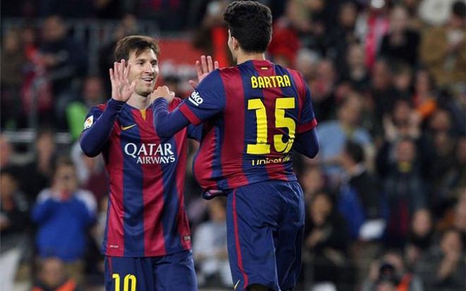 Marc Bartra, el último defensa del FC Barcelona en firmar un gol de cabeza y a balón parado Marc Bartra, el último defensa del FC Barcelona en firmar un gol de cabeza y a balón parado