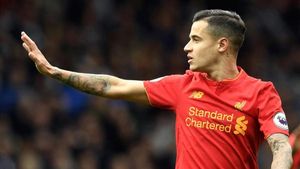 Coutinho mantiene la esperanza de fichar por el Barça Coutinho mantiene la esperanza de fichar por el Barça
