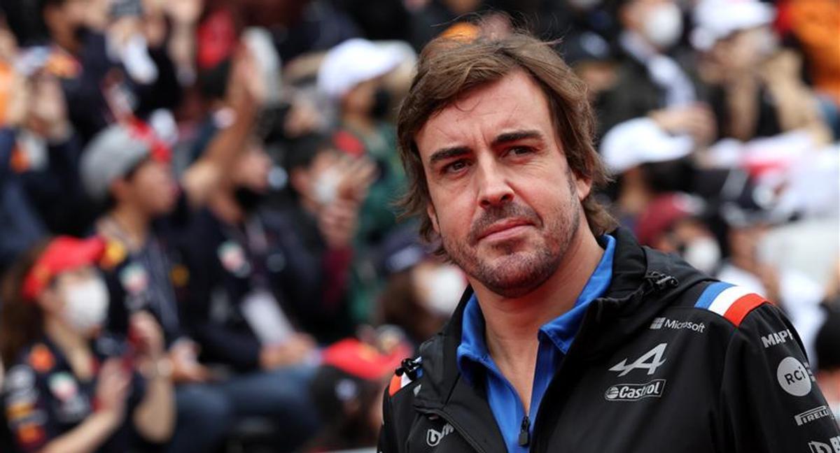 Alonso “Ahora es campeón, hace 20 minutos no... un día difícil para la