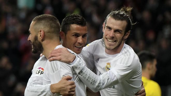 Benzema y Bale podrían tener los días contados en el Madrid... Benzema y Bale podrían tener los días contados en el Madrid...