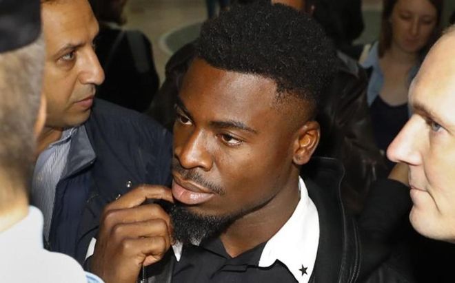 Aurier ha declarado este lunes en los juzgados de París Aurier ha declarado este lunes en los juzgados de París
