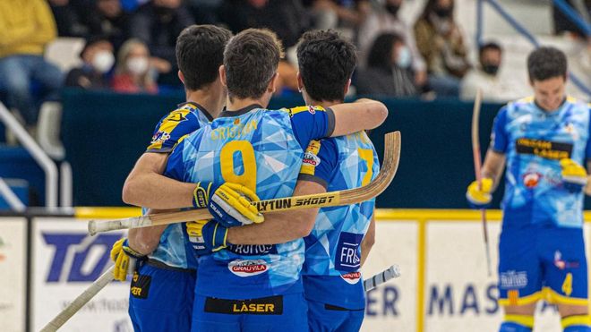 Jugadores del Recam Laser Caldes celebran una acción Jugadores del Recam Laser Caldes celebran una acción
