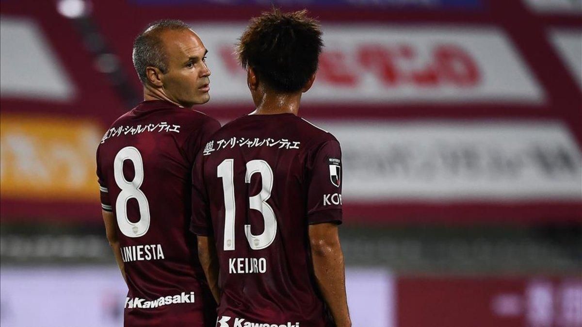 Iniesta dirigió a la perfección a su equuipo ante el colista Iniesta dirigió a la perfección a su equuipo ante el colista