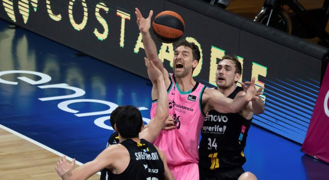 Pau Gasol, durante el segundo partido en Tenerife Pau Gasol, durante el segundo partido en Tenerife