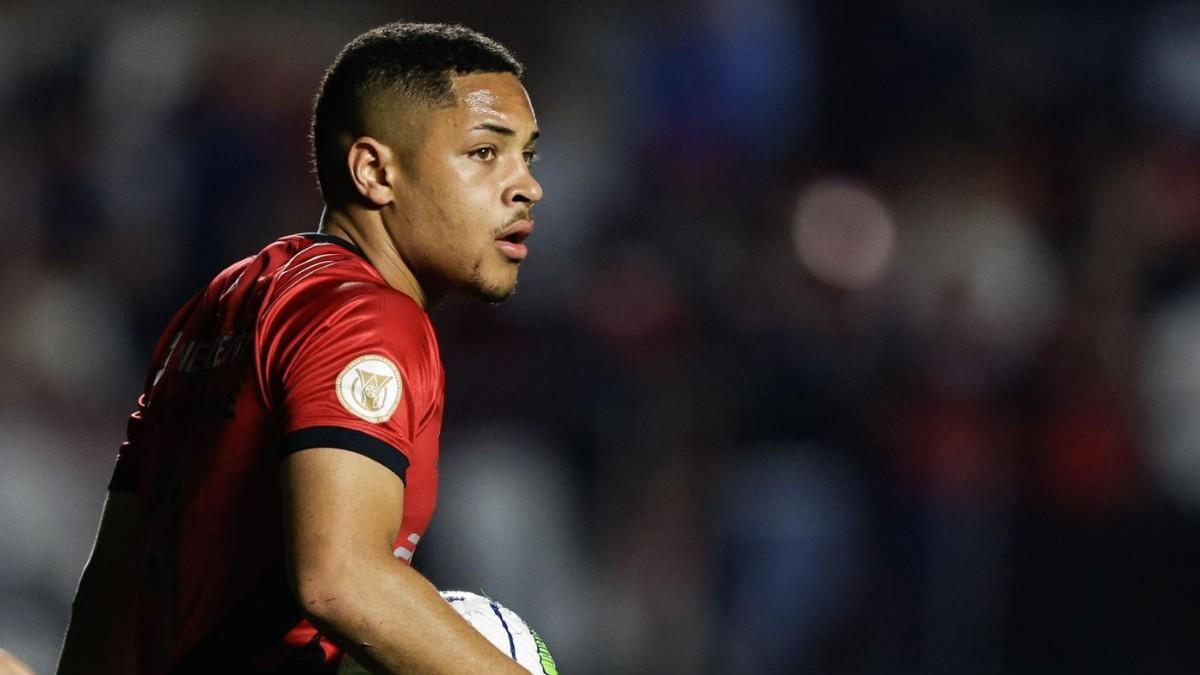 Files FC Barcelona – El partidazo de Vitor Roque se quedó sin premio