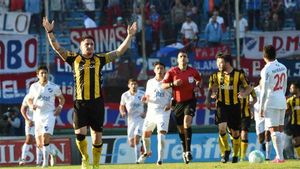 El Peñarol ganó en el Clausura de Uruguay El Peñarol ganó en el Clausura de Uruguay