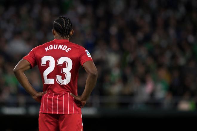 Koundé (el Chelsea apostará fuerte por él)