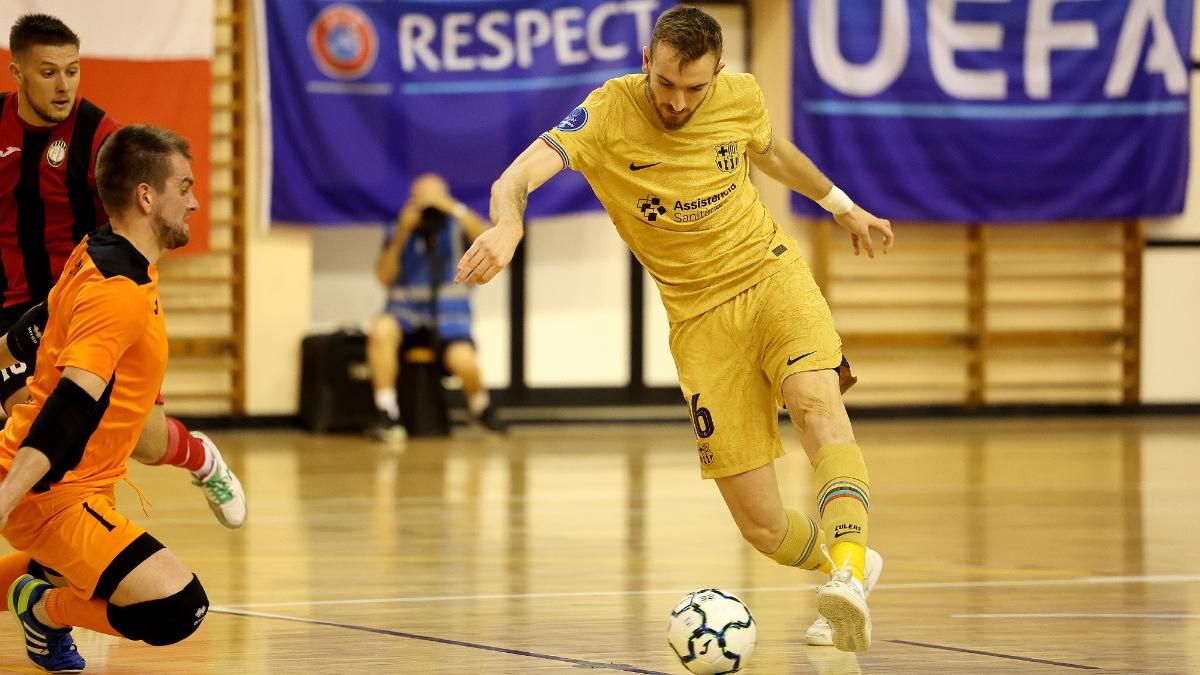 Sergio González sigue maravillando en el Barça Sergio González sigue maravillando en el Barça